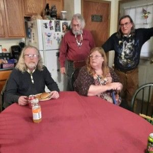 Meet your Posher, Brenda